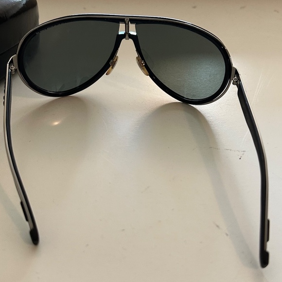 Vintage Gucci Aviator Sunglasses – Early 2000s with Original Case - Picture 10 of 11